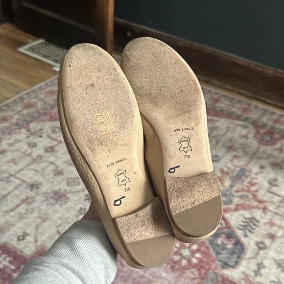 Tory Burch Eleanor Loafers - Picture 4 of 7
